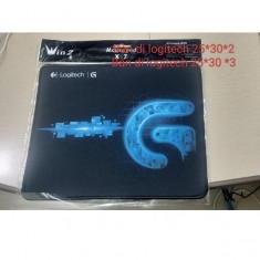 Lót chuột Logitech 250 x 300 x 2 mm